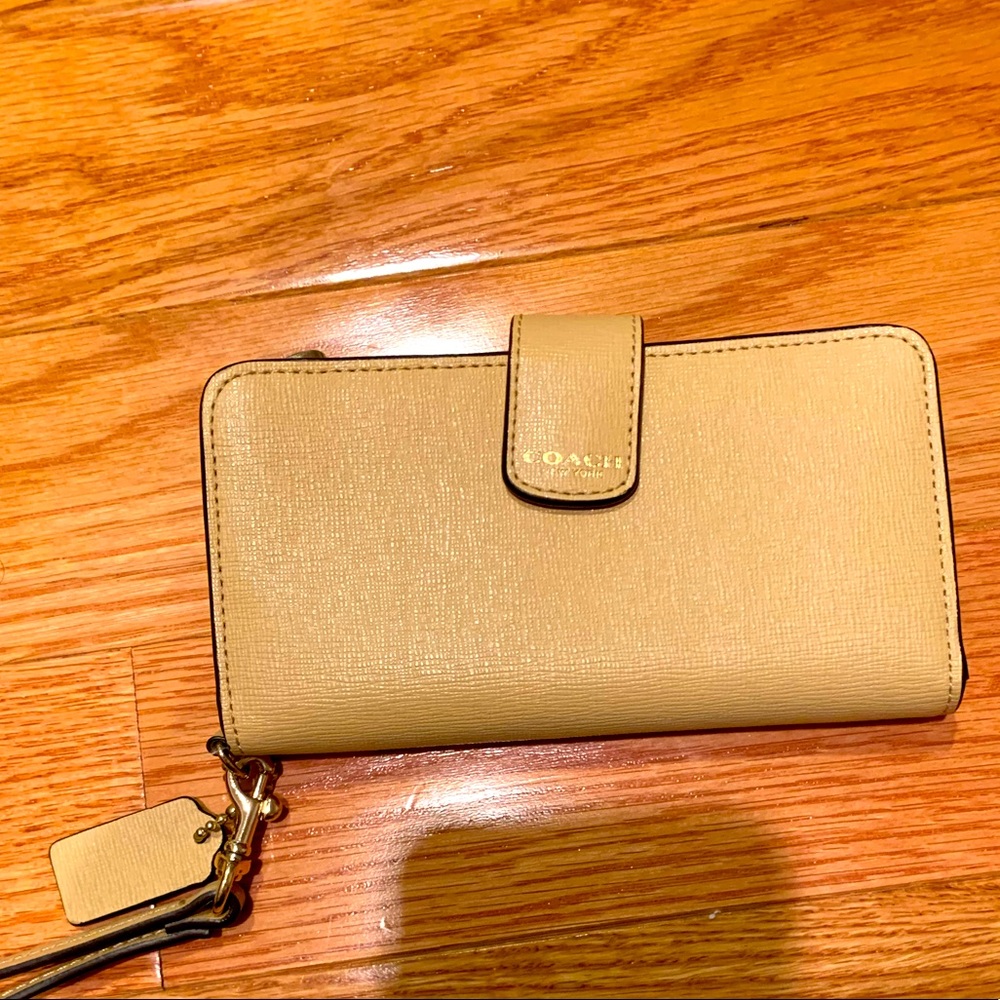Coach wallet